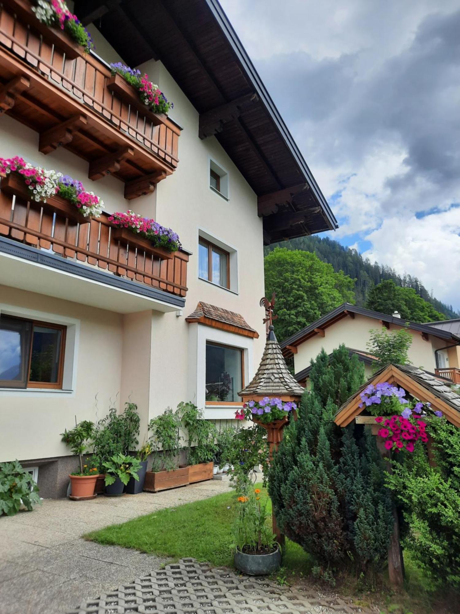 Haus Traninger Apartment Флахау Екстериор снимка